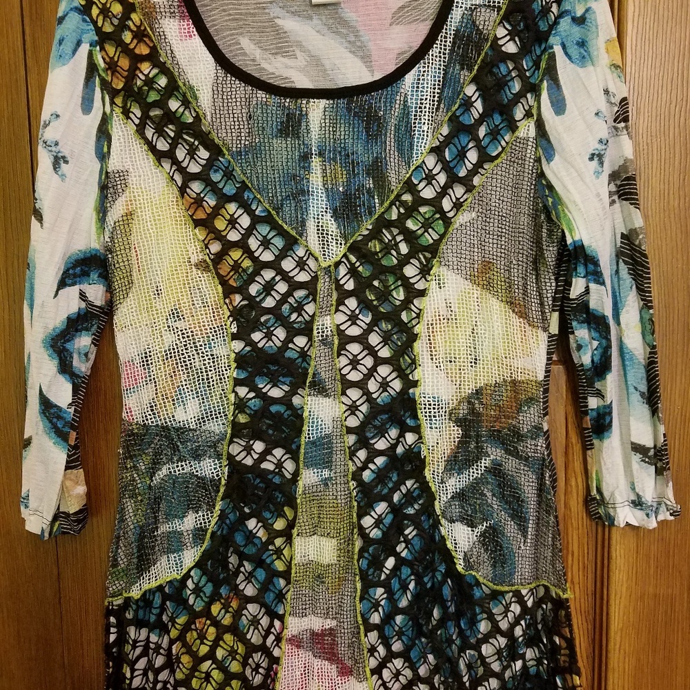 Women's blouse